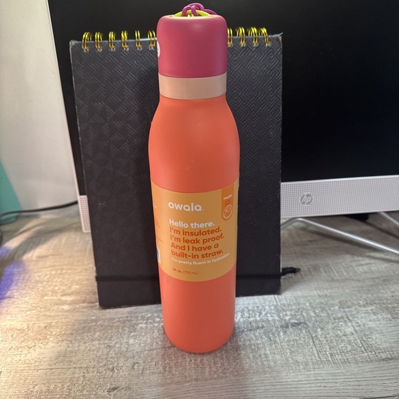 Owala Special Edition 24oz FreeSip TWIST Stainless Steel Water Bottle - Neon - Picture 3 of 5